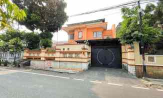 Rumah Mewah Murah Full Furnish Kolam Renang di Kalibata, Duren Tiga