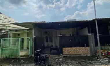 Jual Rumah Strategis di Puri Gardenia Blok G1, Kalideres Jakarta Barat