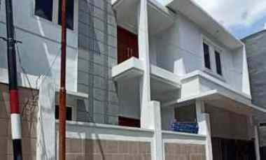 Rumah Kalijudan Barat Cocok untuk Kost dekat UWM, UNAIR, Galaxy Mall