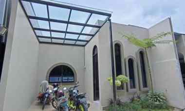 Rumah Super Eksklusif Full Furnish di Jalan Kaliurang km 10