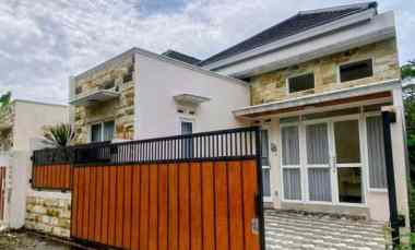 dijual rumah kaliurang km 12 5