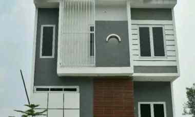 Rumah 2 Lantai SIAP HUNI Premium dan Murrah Dikawasan Karadenan Bogor