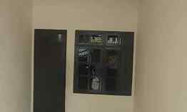 Karang Empat Second Terawat dekat Kenjeran, Pakuwon City