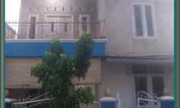 Dijual Rumah 2 Lantai Warung dan Pom Mini di Karang Satria, Tambun