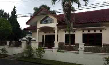 dijual rumah karangrejo raya