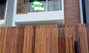 Dijual Rumah Bagus di Kavling Pondok Kelapa Duren Sawit Jakarta