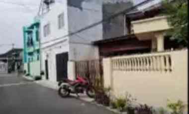 Dijual Rumah Dijalan Utama Komplek Lama di Kayu Putih, Pulo Gadung
