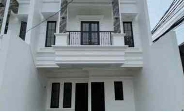 Rumah Mewah 2,5 Lantai Rooftop di Cluster Kebagusan Jaksel -IML