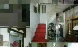 FOR SALE Rumah Tua Lingkungan Komersial di Kebayoran Baru