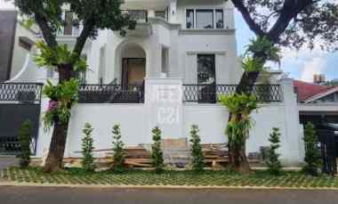 Dijual Rumah Baru Mewah di Kebayoran Baru, Jakarta Selatan