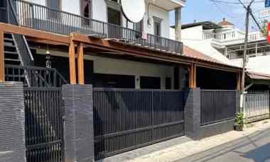 Dijual Rumah 2 Lantai Strategis Siap Huni Kebayoran Baru