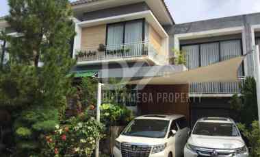 Rumah Secondary Siap Huni di Kebayoran Residence Bintaro Jaya