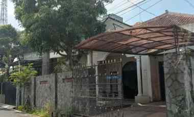 Dijual Rumah Strategis dan Cukup Luas di jl Pawenang Arcamanik Bandung