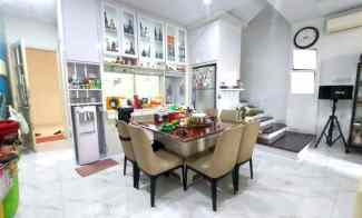 Dijual Rumah Kost-kost an 12x18 Cocok untuk Usaha di Kelapa Cengkir