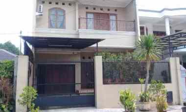 Dijual Rumah Cantik di Kelapa Dua, Kebon Jeruk,Jakarta Barat