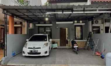 Dijual Rumah Strategis Kelapa Dua Depok Rumbut dekat Kalisari Cijantun