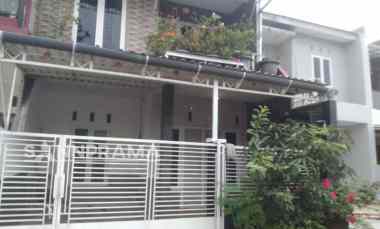 Rumah 2 Lantai dalam Cluster Kelapa Dua Wetan Jaktim Fdly