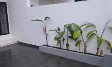 Rumah Minimalis dekat Halte Bus Kelapa Dua Wetan Ciracas Jakarta Timur