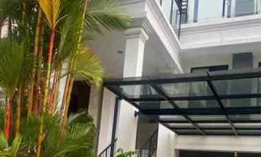 Dijual Rumah 3 Lt. Bagus Banget di Gading Grande Res Jak Ut Tdk Banjir