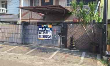 Dijual Cepat Rumah 2 Lt, Bagus, Bebas Banjir, dekat Mal Kelapa Gading