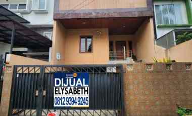 Jual Murah Rumah 3 Lt, Bagus, Rapi, Row 2 mobil, Kelapa Gading
