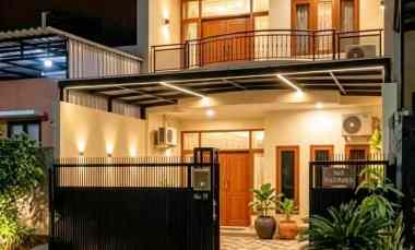 Dijual Rumah Strategis 2 Lantai dekat Moi Kelapa Gading Jakarta Utara