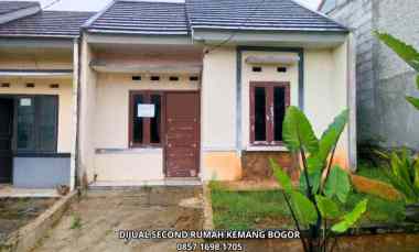 Rumah Dijual Cash dekat Tol Kayumanis Bogor di Green Kemang Residence