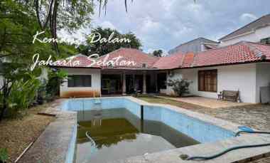 Rumah Dijual di Kemang dalam