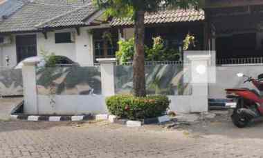 Rumah Murah Hitung Tanah Kolam Renang dalam Rumah di Kemang Pratama