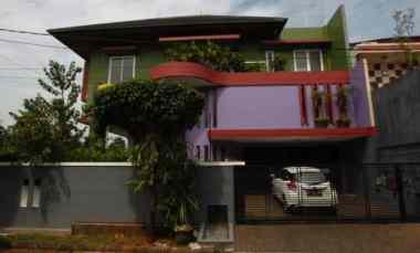 Rumah Megah dekat Mall di Kemang Pratama 2, Kemang Pratama Bekasi