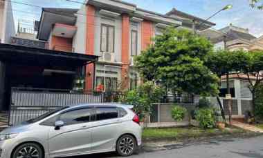 Dijual Rumah Mewah dalam Komplek Kemang Pratama Bekasi Kota