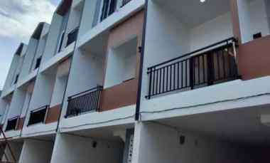 dijual rumah kemayoran