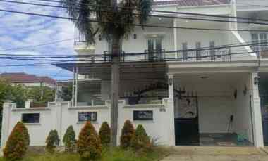 Rumah dengan Private Pool dalam Komplek di Kembangan Joglo Jakbar