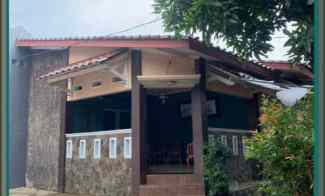 Dijual Butuh Cepat Rumah dengan Tanah Luas Strategis di Beji Depok