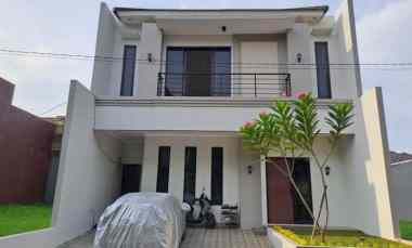 Dijual Rumah Minimalis Modern Akses Strategis di Kencana Loka Bsd
