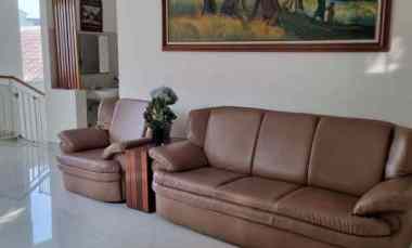 Rumah Siap Huni 2 lantai Terawat Lks Strg Kendangsari dekat Rungkut Surabaya