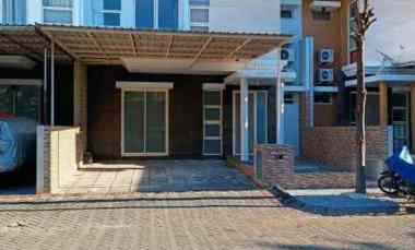 Rumah Greenville Babatan Pantai,,KENJERAN Row Jalan 3 mobil