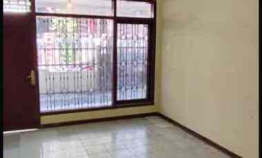 Rumah Kertajaya Strategis, Tengah Kota Sby Cck untuk Usaha Kost Laundry