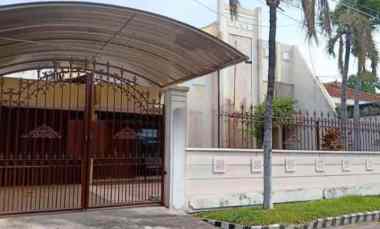 Rumah Dijual di Kertajaya Indah