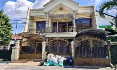 Termurah di Kelasnya Dijual Rumah 2 Lantai di Ketintang Surabaya