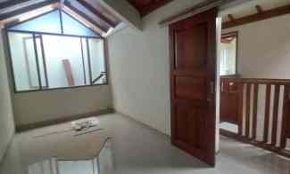 Dijual Rumah Nyaman Terawat di Kiarasari Asri Buahbatu Bandung