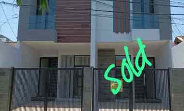 Klampis Lokasi Nyaman Row 3 Mobil Longgar, Galvalum, Nettt