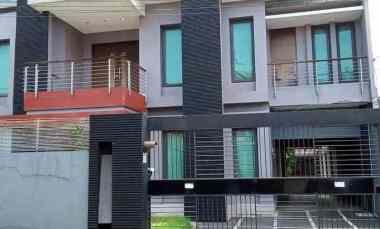 Dijual Rumah Mewah Jakarta dengan Kolam Renang Lokasi Ciracas Jakarta