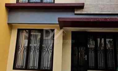 Rumah Dijual di Klub keluarga graha raya