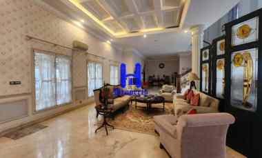 dijual rumah komplek cemara asri