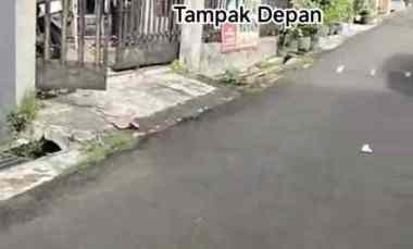 Rumah Dijual di Komplek Cempaka Hijau
