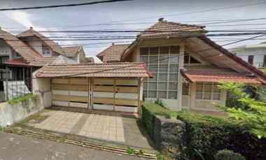 Rumah Dijual di Komplek Cihanjuang