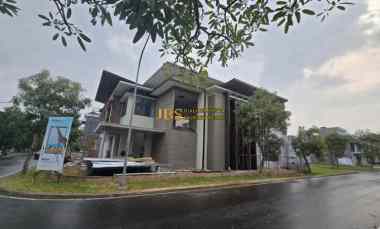 dijual rumah komplek citraland gama