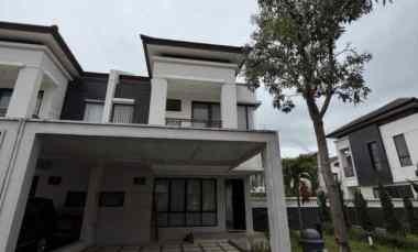 Rumah Dijual di Komplek Elit Podomoro Park Bandung Cluster Amagriya Dwi include furnish