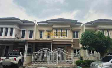Dijual Rumah Lux di Komplek Evergreen Jalan Amal - Sunggal, Medan